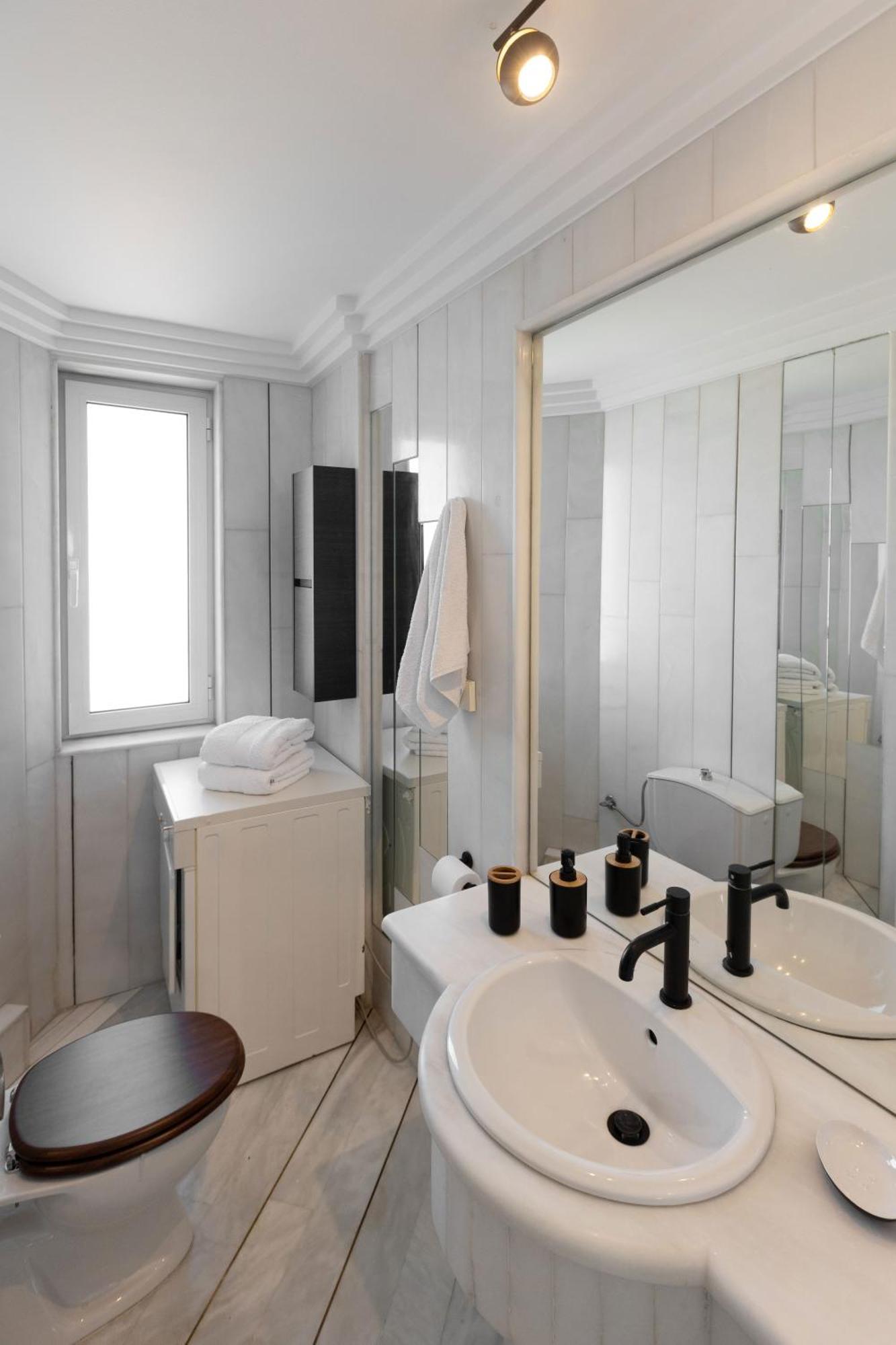 Nice Sea View Elegant Apartment أثينا المظهر الخارجي الصورة