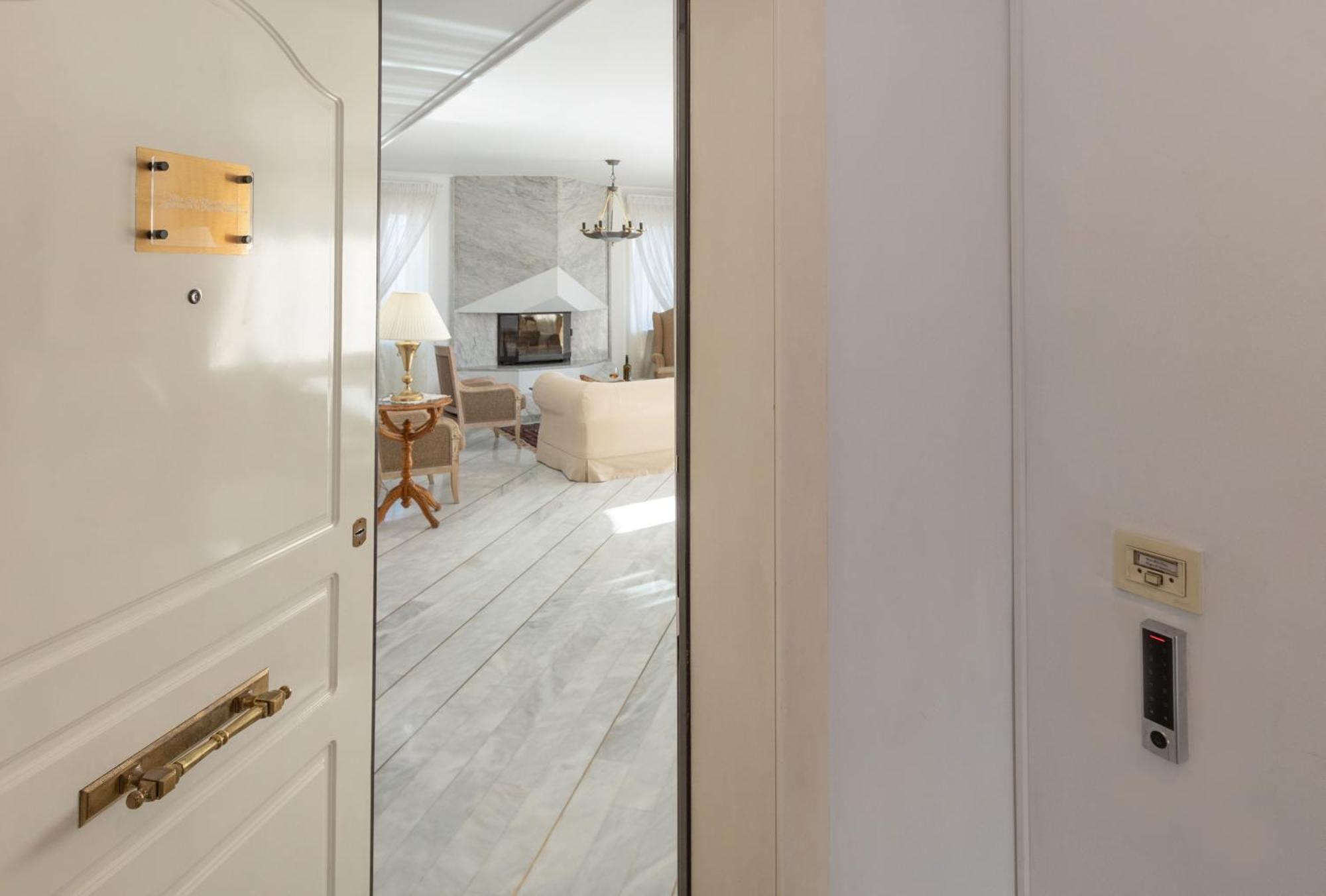 Nice Sea View Elegant Apartment أثينا المظهر الخارجي الصورة